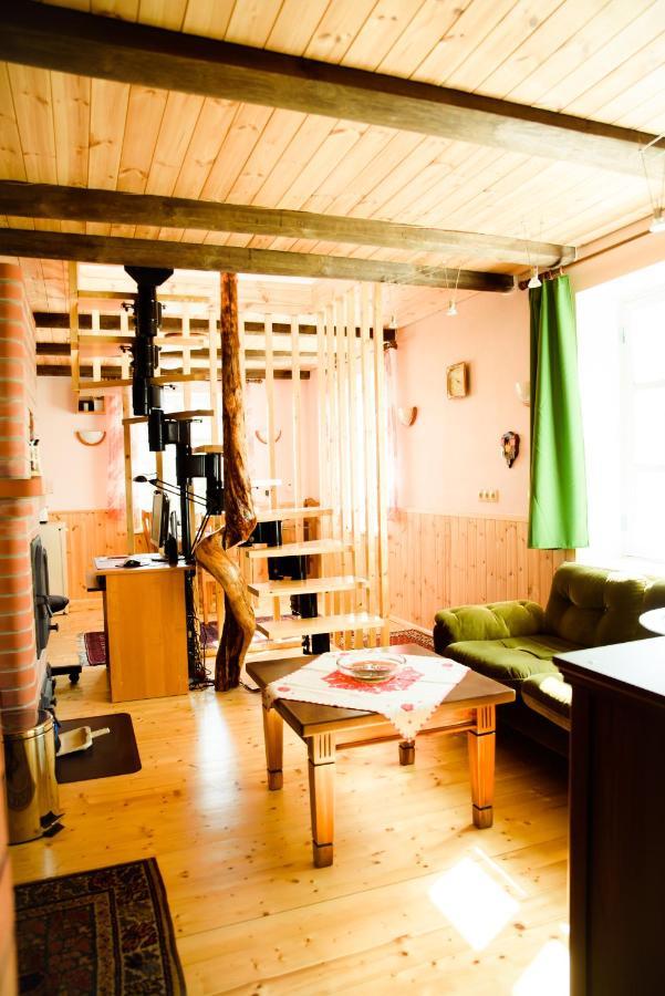 Kalda Talu Tõlliste Exterior foto