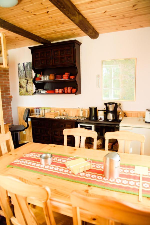 Kalda Talu Tõlliste Exterior foto