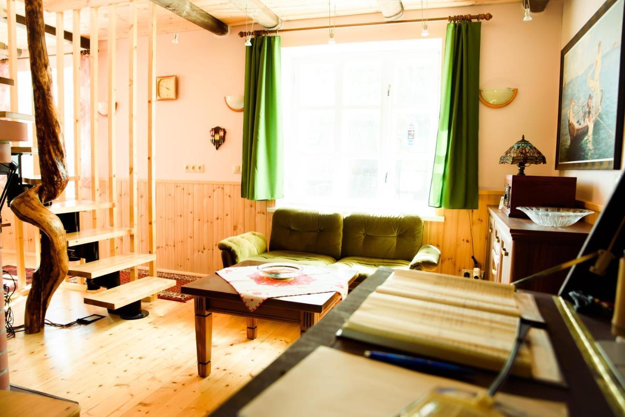 Kalda Talu Tõlliste Exterior foto