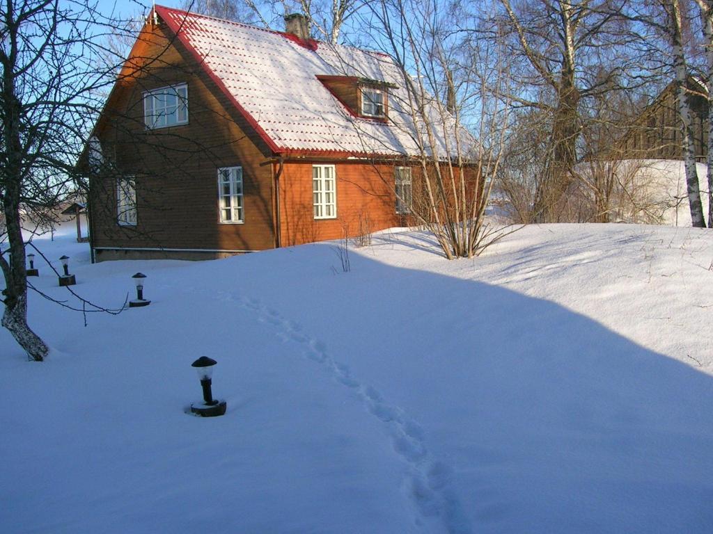 Kalda Talu Tõlliste Exterior foto